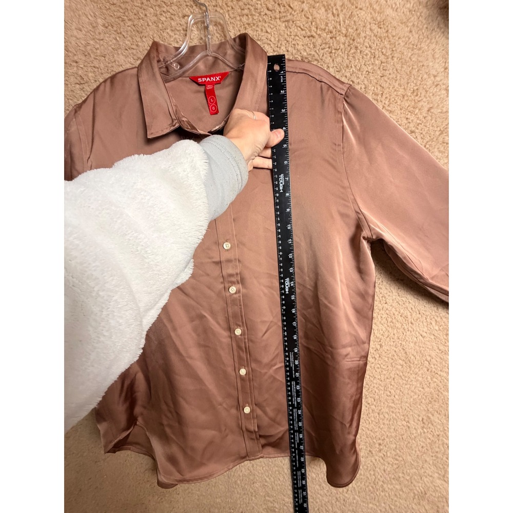SPANX Better Than Silk Button Down Satin Blouse Cafe Au Lait Brown L - Picture 9 of 12